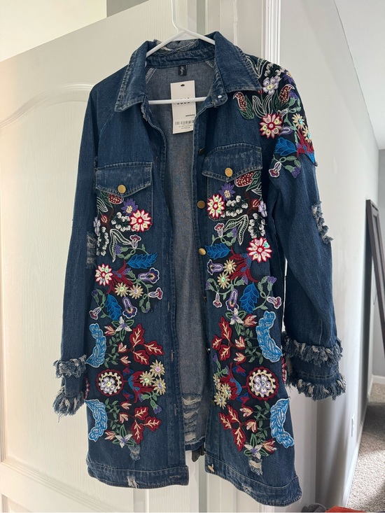 Jackets & Blazers - Embroidered Floral Denim Jacket - Dark Blue